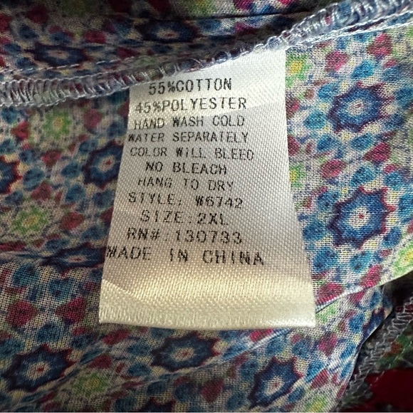 Flowy Boho Umgee Lightweight Tunic with Bishop Sleeves - Picture 6 of 7